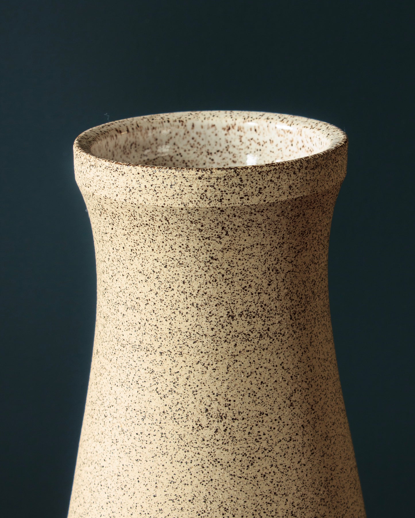 Speckled Vase - White